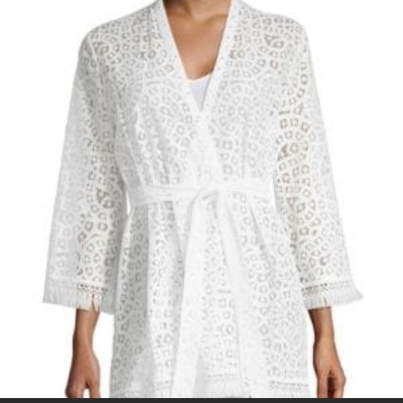 Lilly Pulitzer Carolyn Kimono - in White Oyster Shell Lace